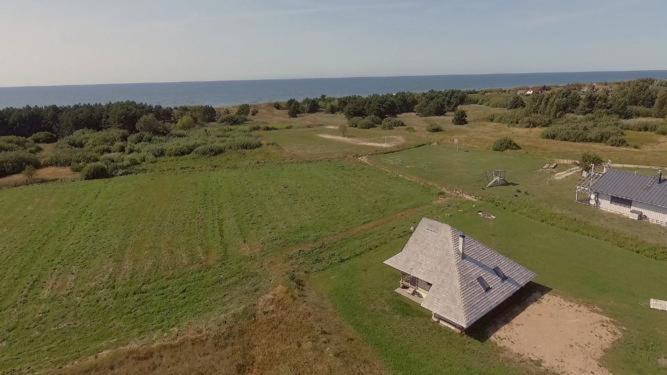 Lacu Namins/Bear House Liepāja Exterior foto